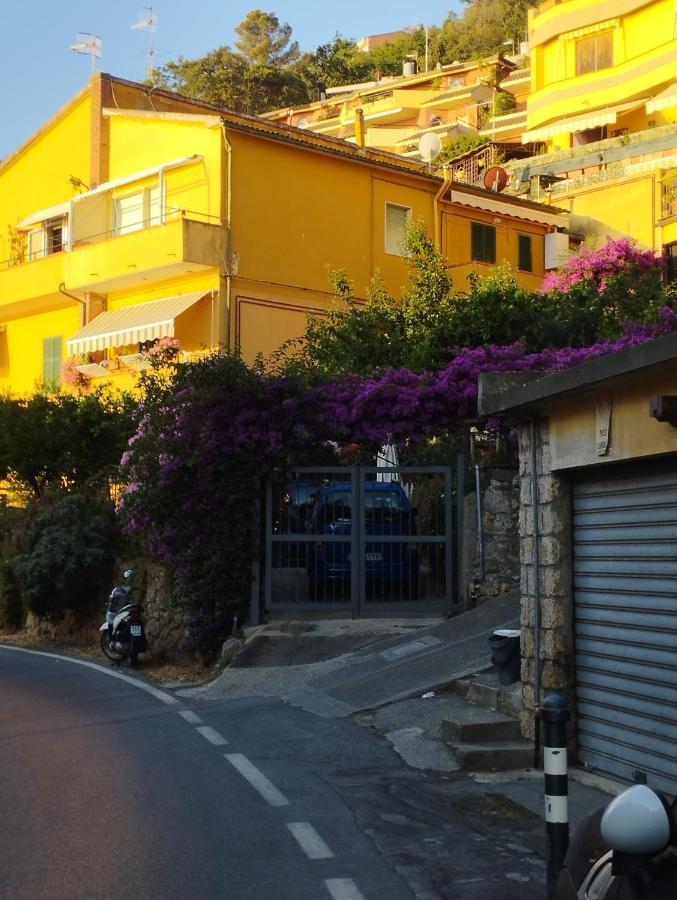In Panoramica Da Mechina Apartment Porto Santo Stefano  Exterior photo